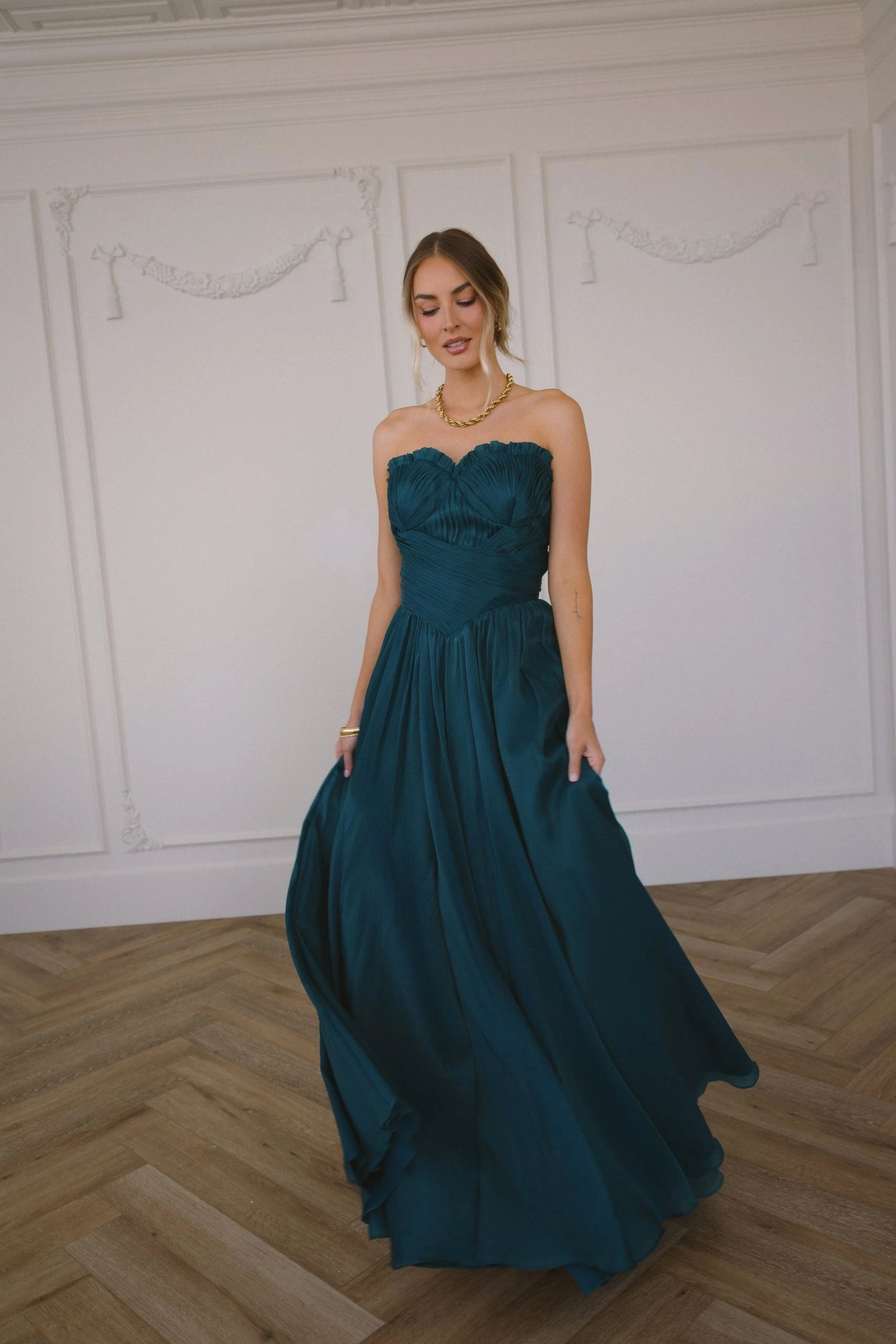 Alaria Dress